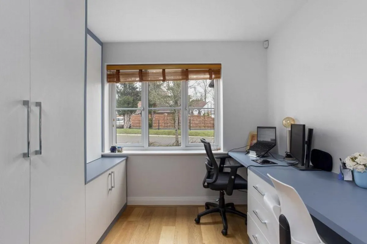 Cliddesden Court, Basingstoke, RG21
