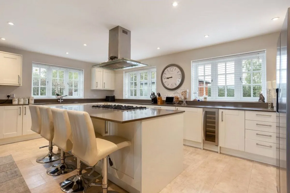 Silchester Road, Bramley, RG26