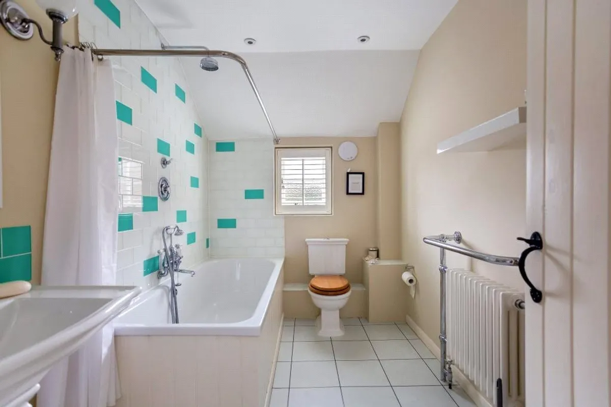 Grayshott, North Waltham, Basingstoke, Hampshire, RG25