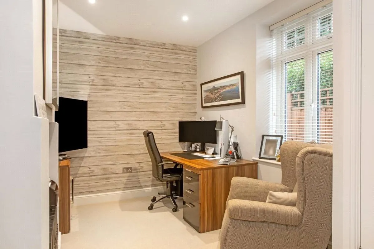 Eastrop Lane, Basingstoke, RG21