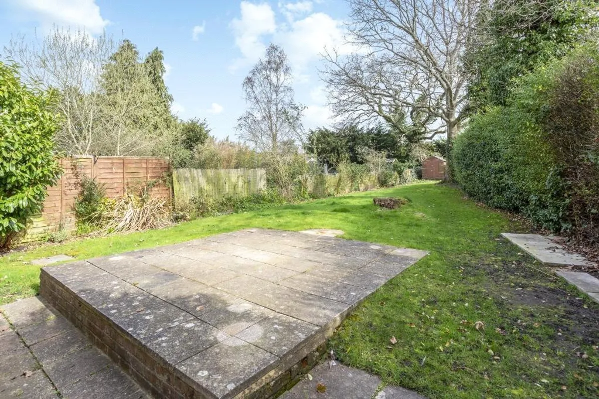 Alexandra Terrace, Sherfield On Loddon, RG27