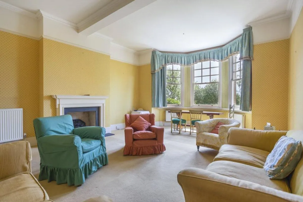 Mortimer Hall, Mortimer, RG7