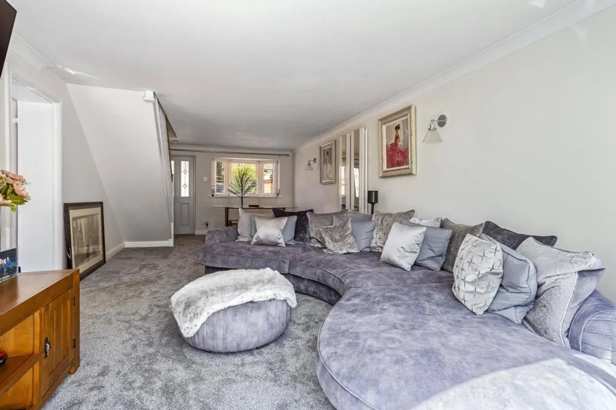 Oakley Lane, Oakley, RG23