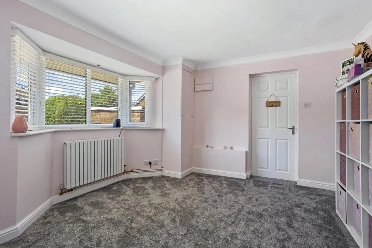 Oakley Lane, Oakley, RG23