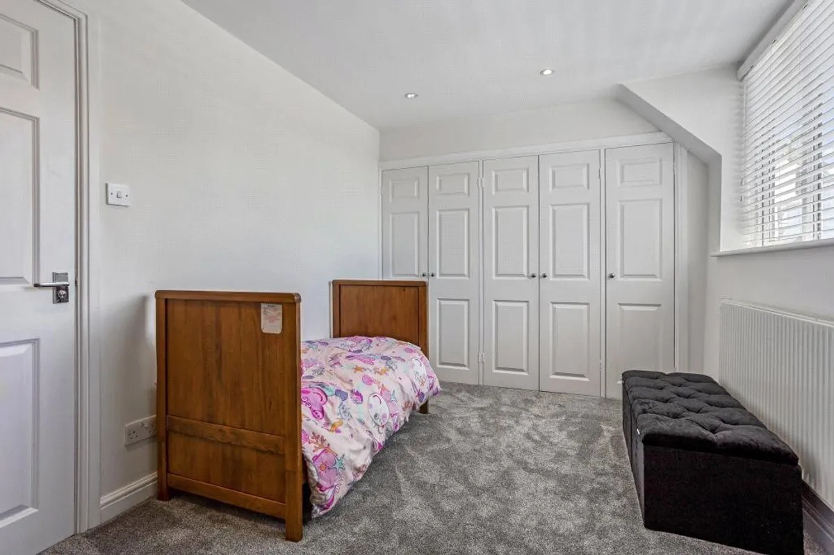 Oakley Lane, Oakley, RG23