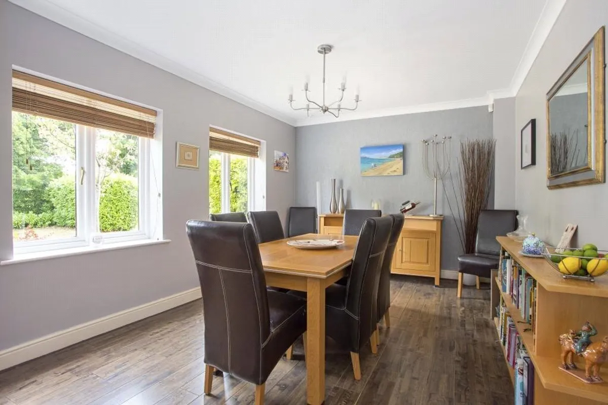 Chapel Walk, Cliddesden, RG25