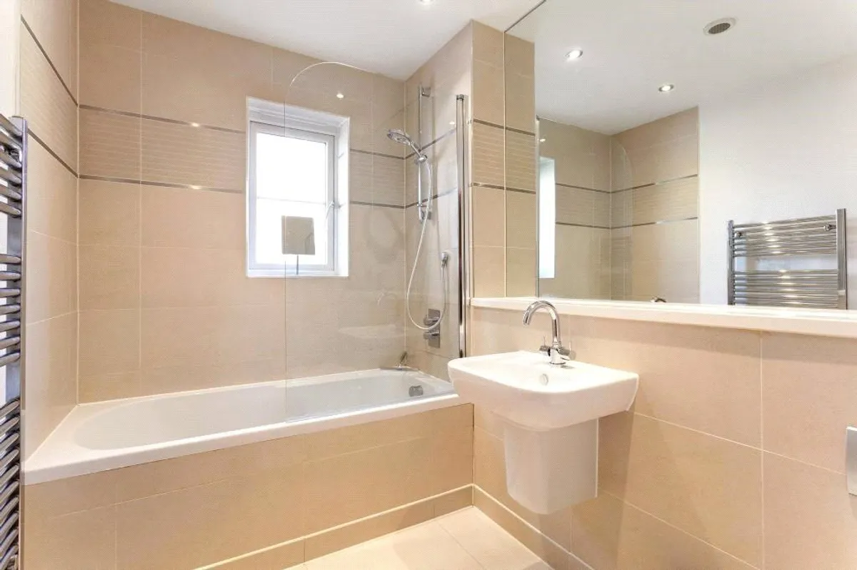 Cliddesden Court, Basingstoke, RG21