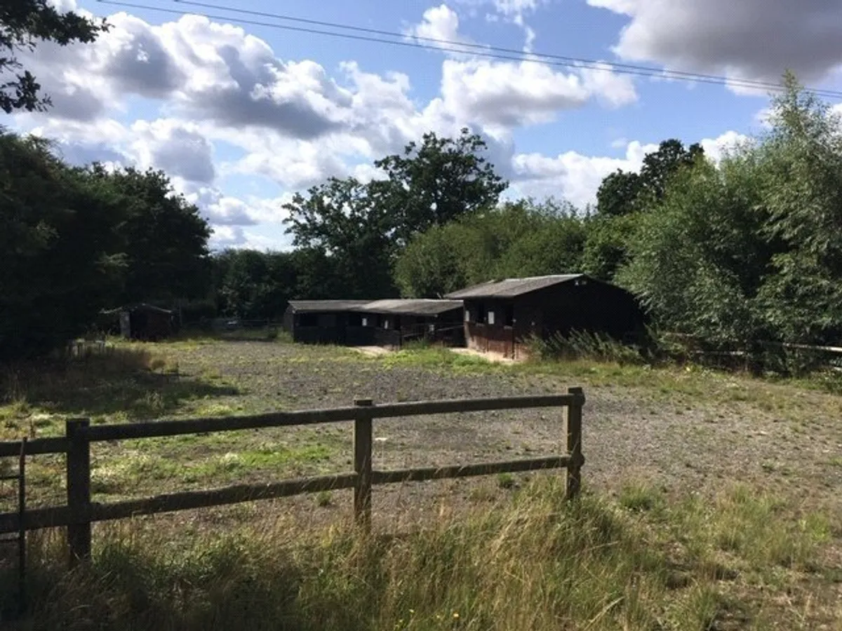 New Road, Pamber Green, Tadley, RG26