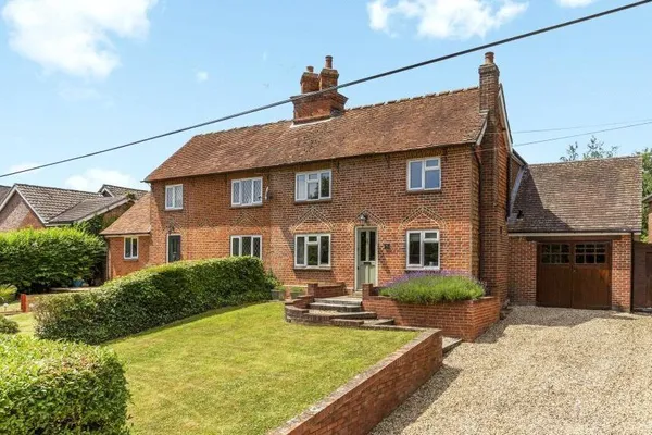 Yew Tree Cottage, Sherborne St John, RG24