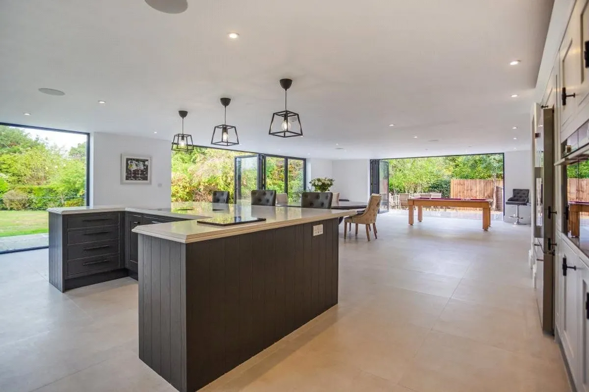 Wayfarin, Brimpton Common, RG7