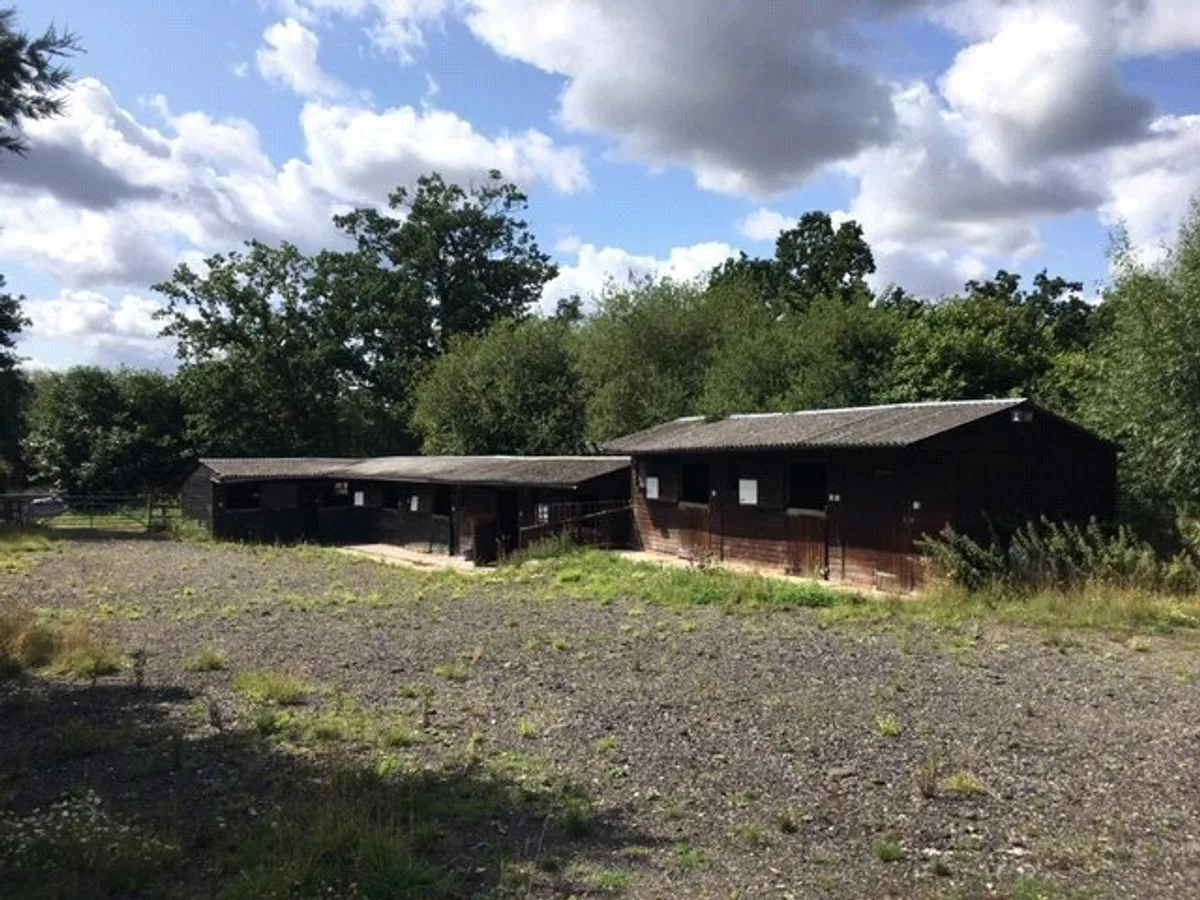 New Road, Pamber Green, Tadley, RG26