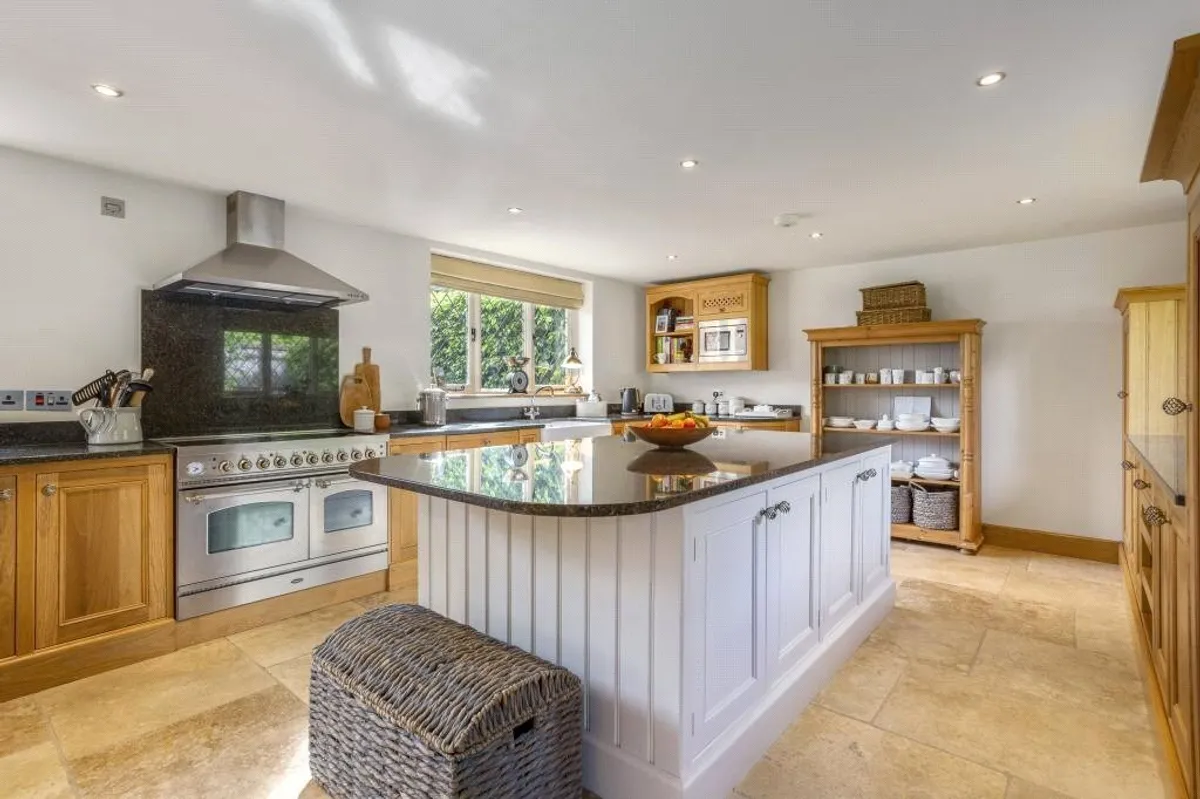 Little Farm, Baughurst, RG26