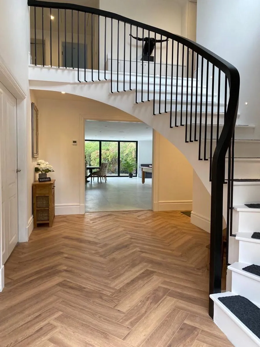 Wayfarin, Brimpton Common, RG7