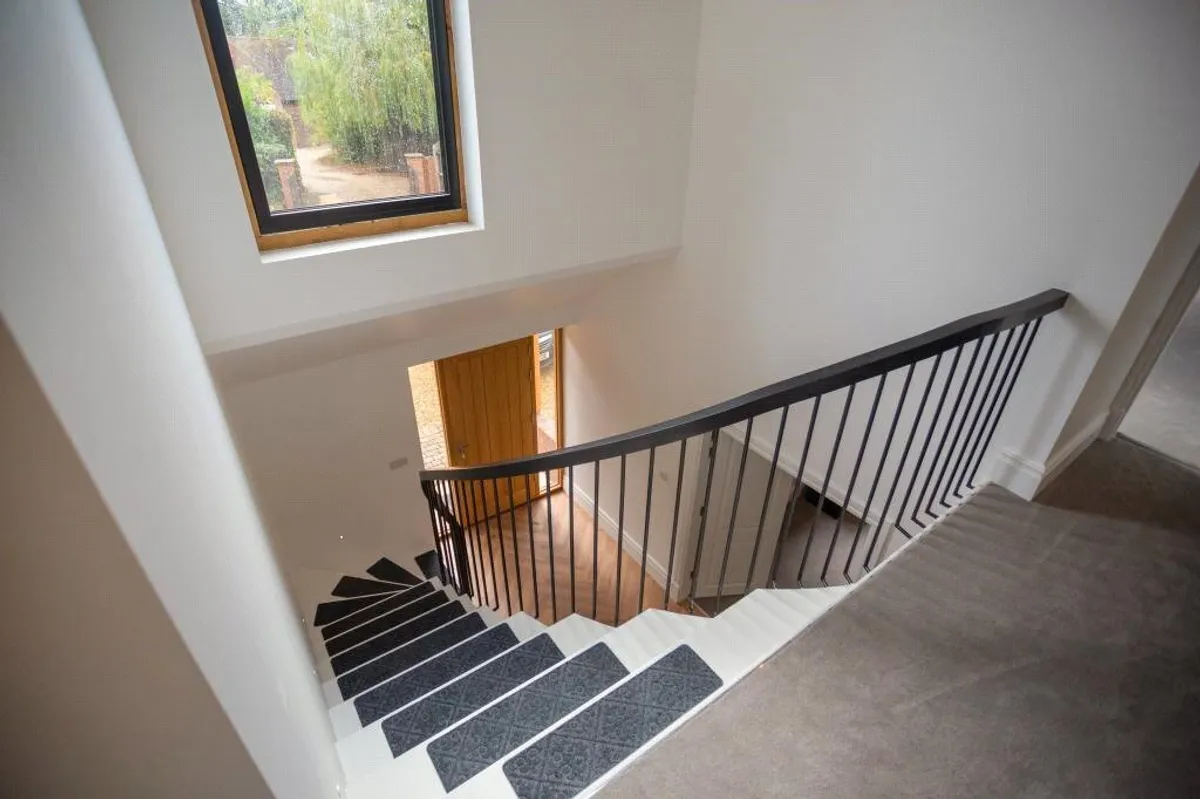 Wayfarin, Brimpton Common, RG7