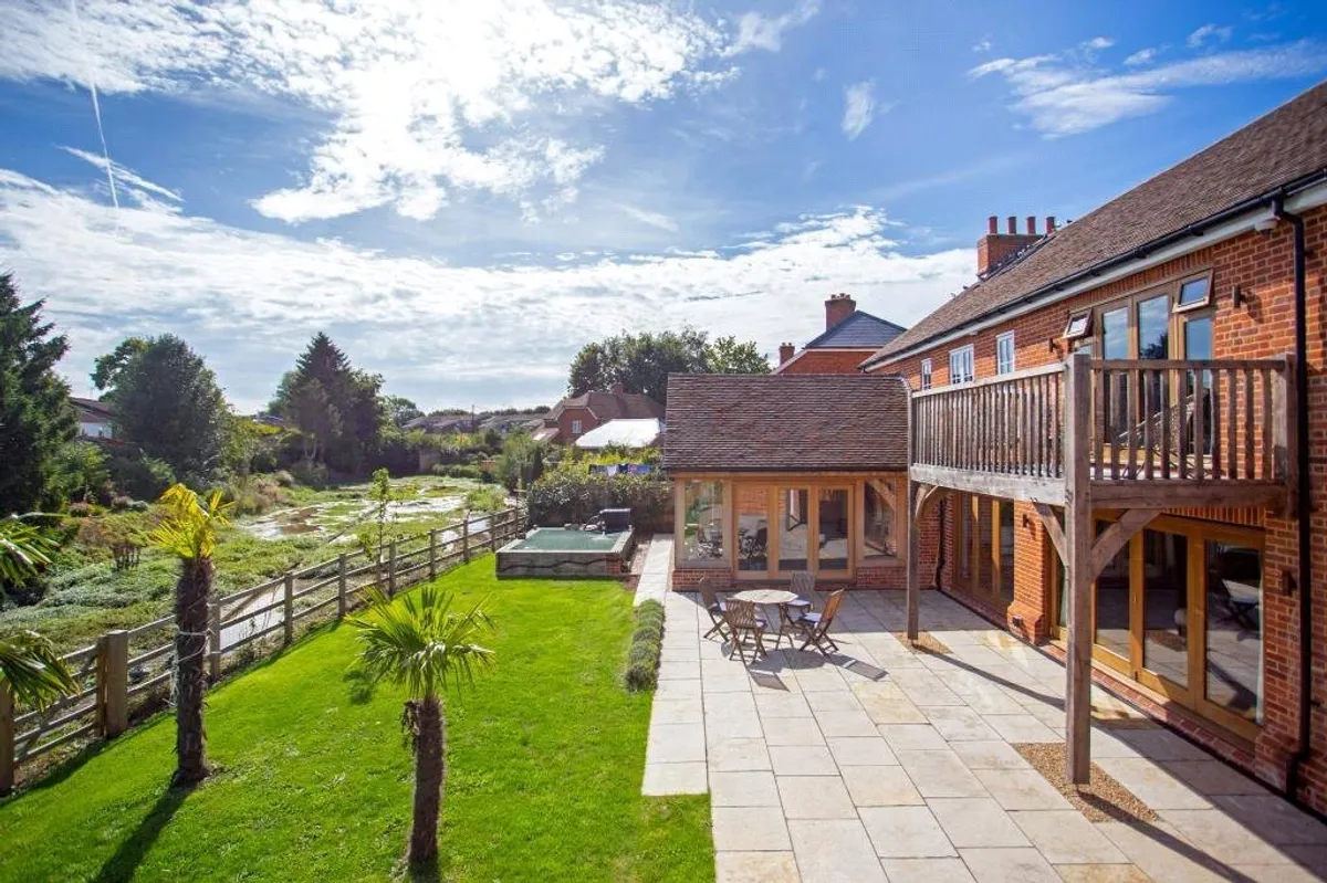 Coudray House, Sherborne St John, RG24