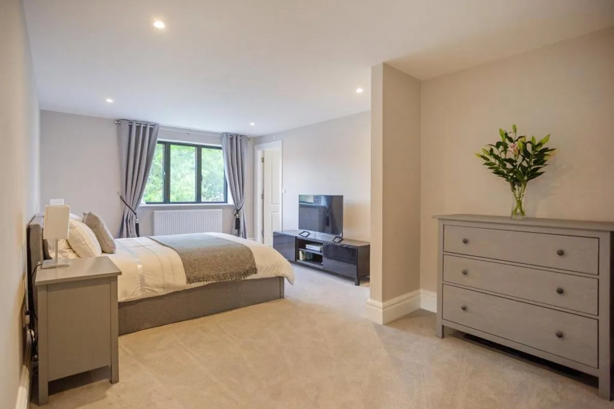 Wayfarin, Brimpton Common, RG7