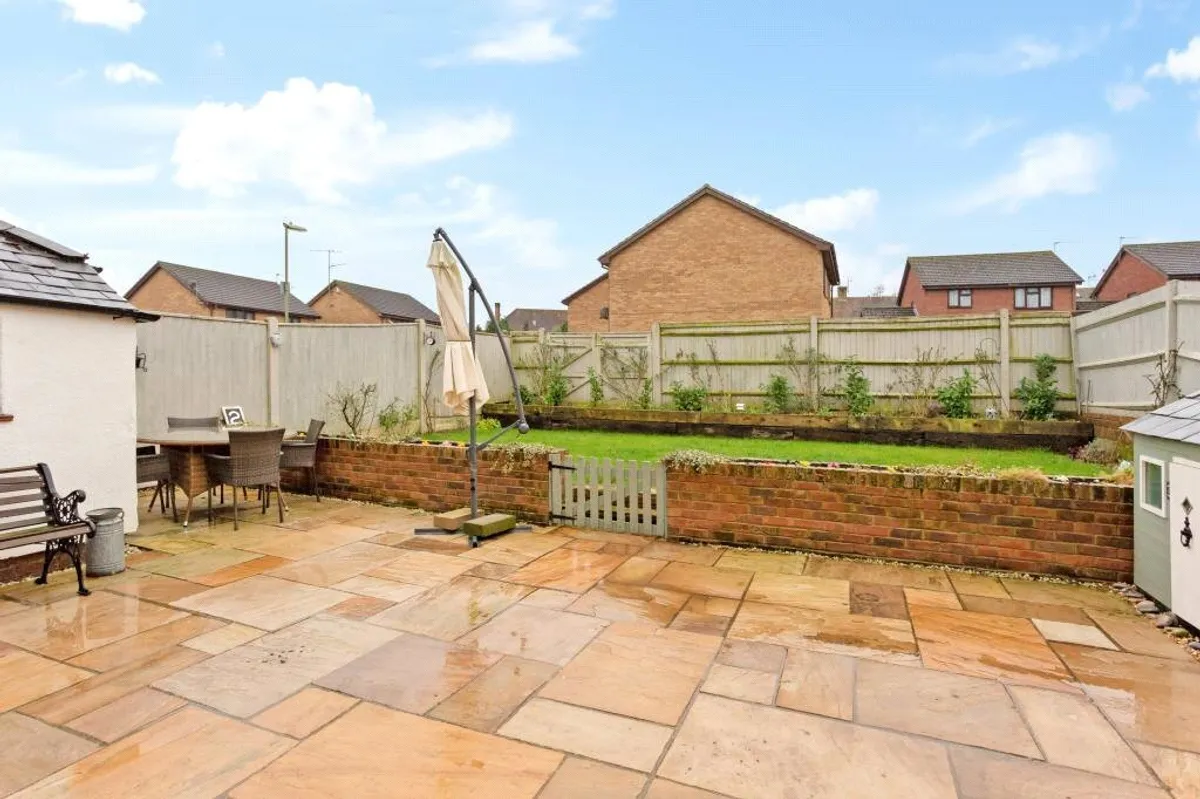 Wellington Terrace, Basingstoke, RG23
