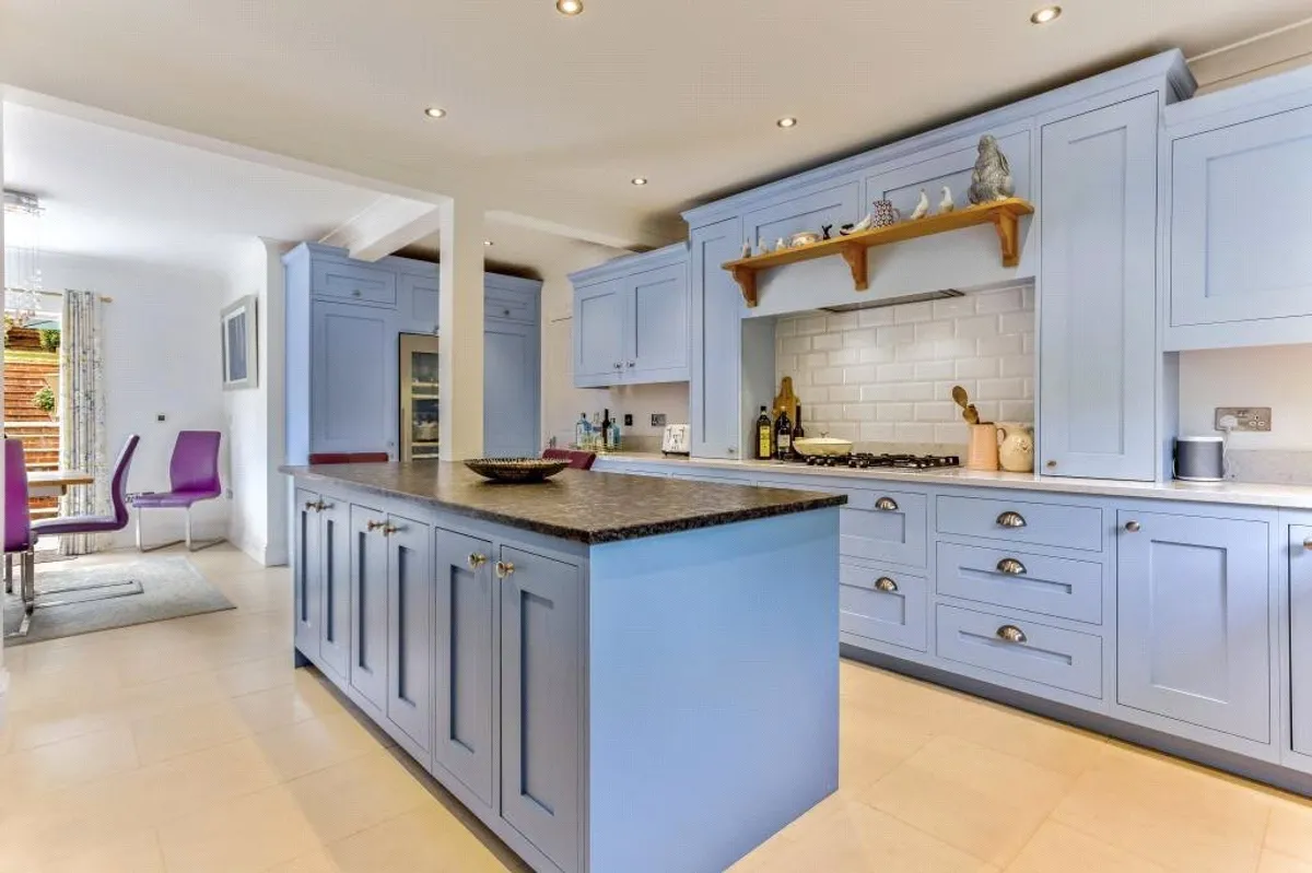 Chapel Walk, Cliddesden, RG25
