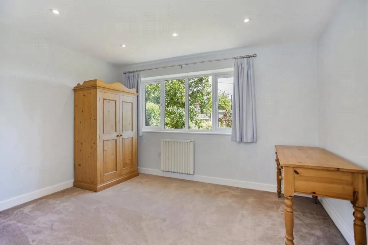 Farleigh View, Cliddesden, RG25