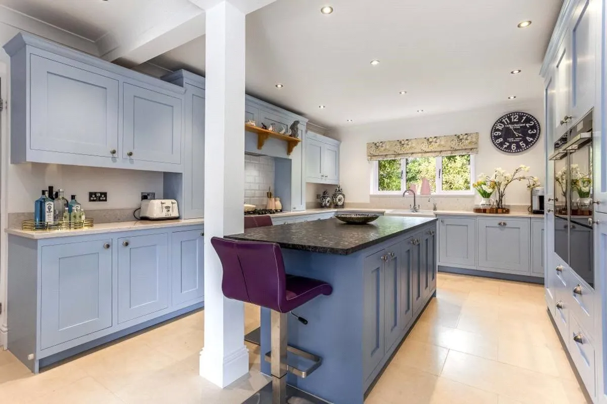 Chapel Walk, Cliddesden, RG25
