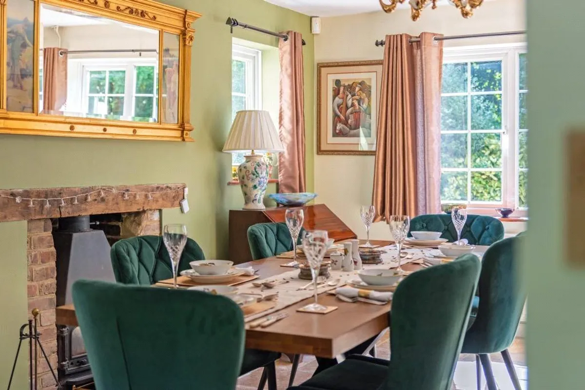 Neville Close, Basingstoke, RG21
