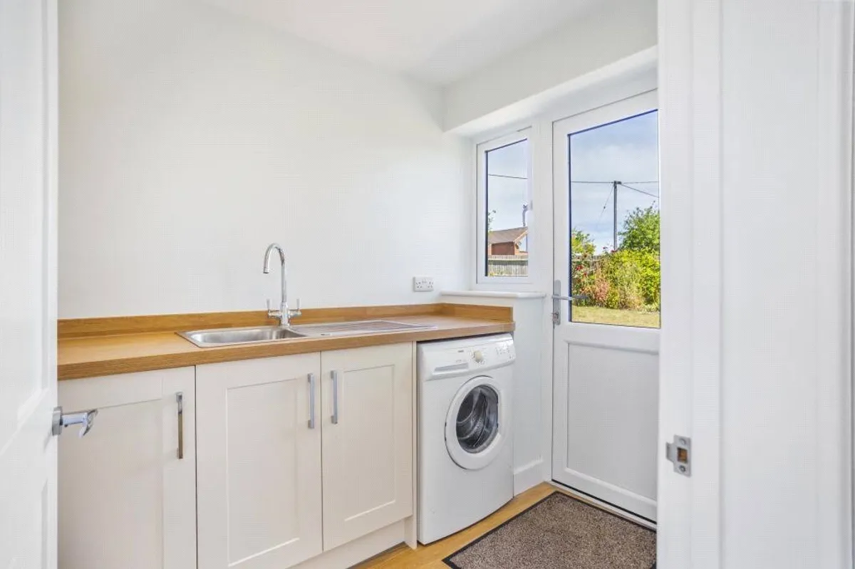 Farleigh View, Cliddesden, RG25