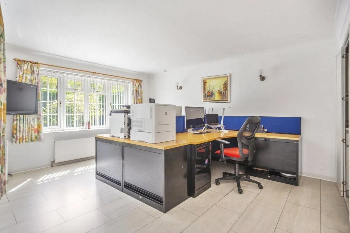 Impstone Road, Pamber Heath, RG26