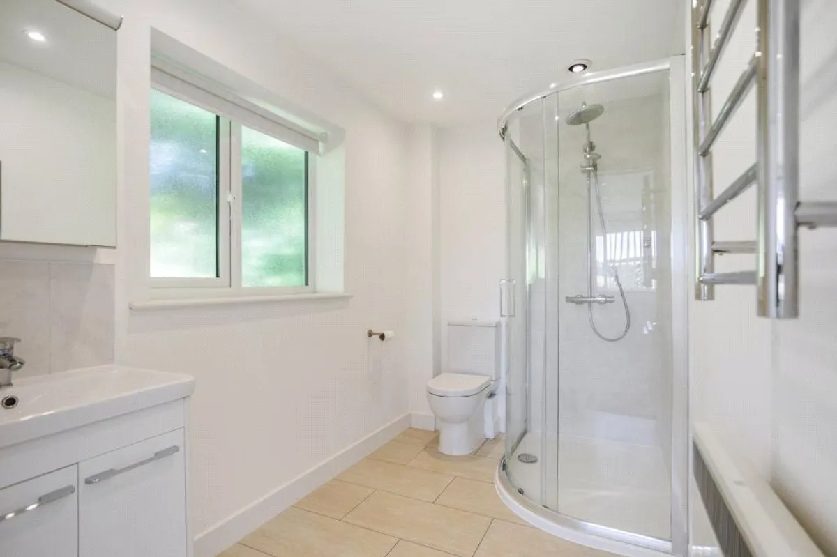 Farleigh View, Cliddesden, RG25
