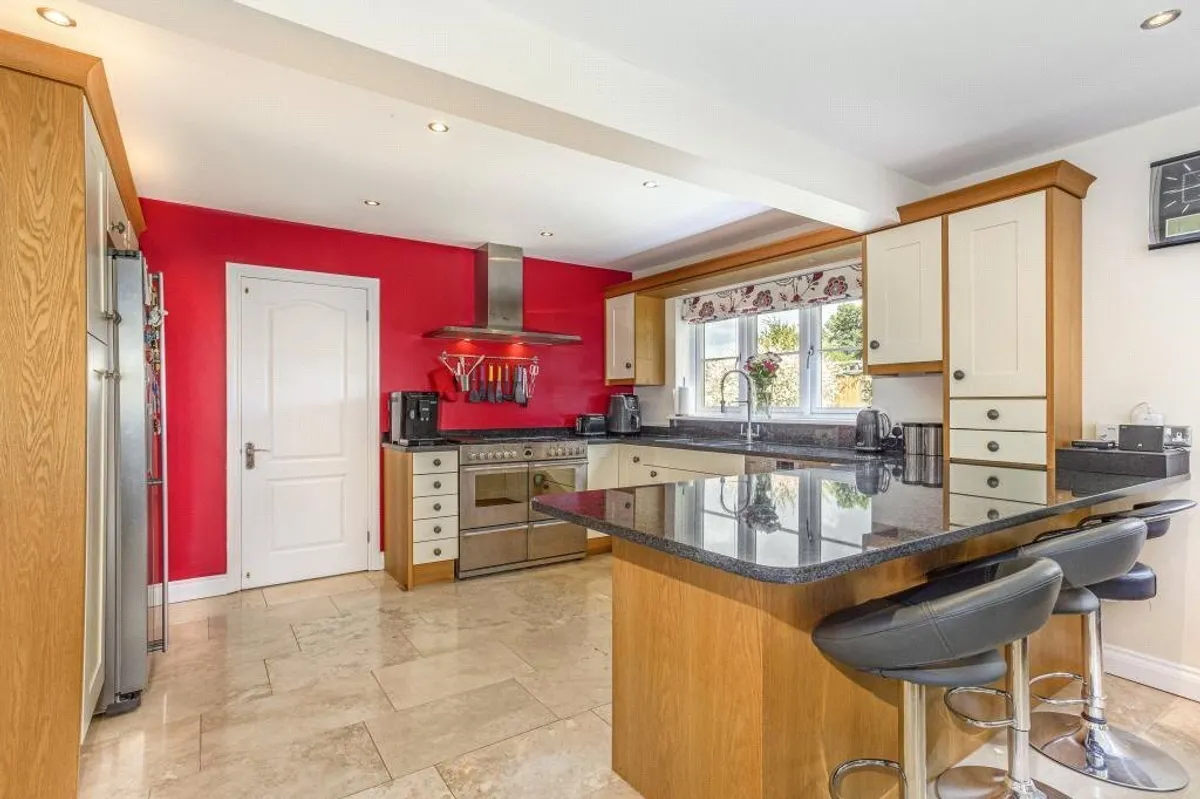 Lintells, Hannington, RG26