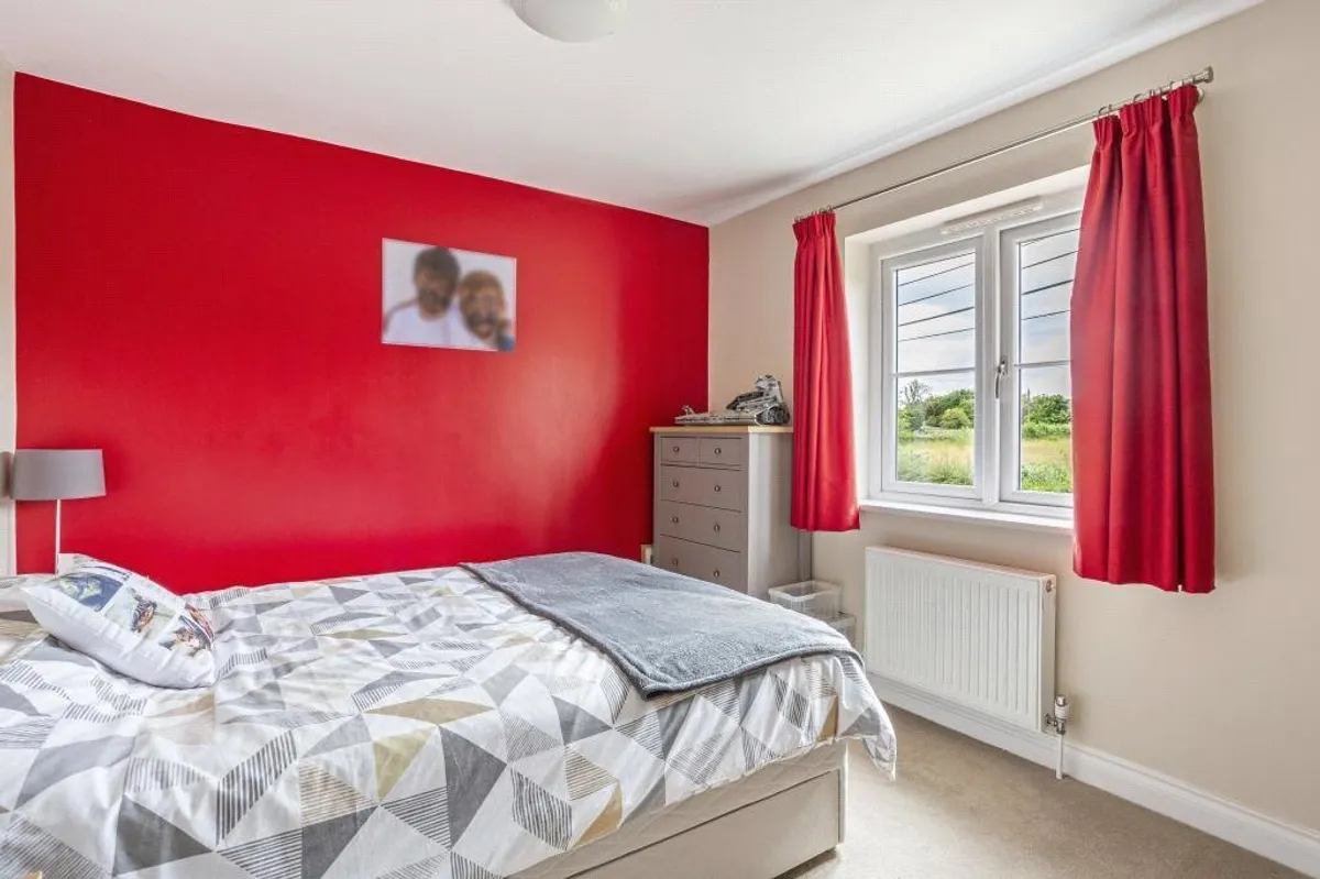 Lintells, Hannington, RG26