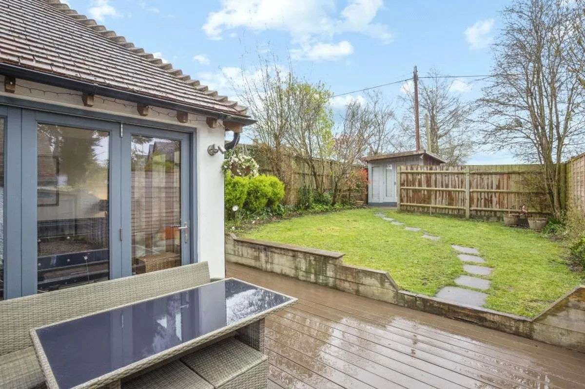 West End, Sherborne St. John, Basingstoke, Hampshire, RG24