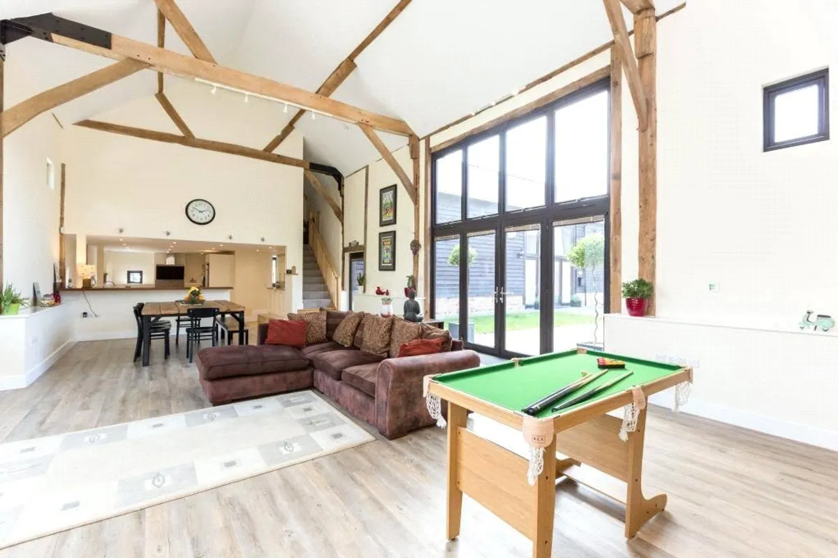 Rotherwick Barn, Bramley, RG26