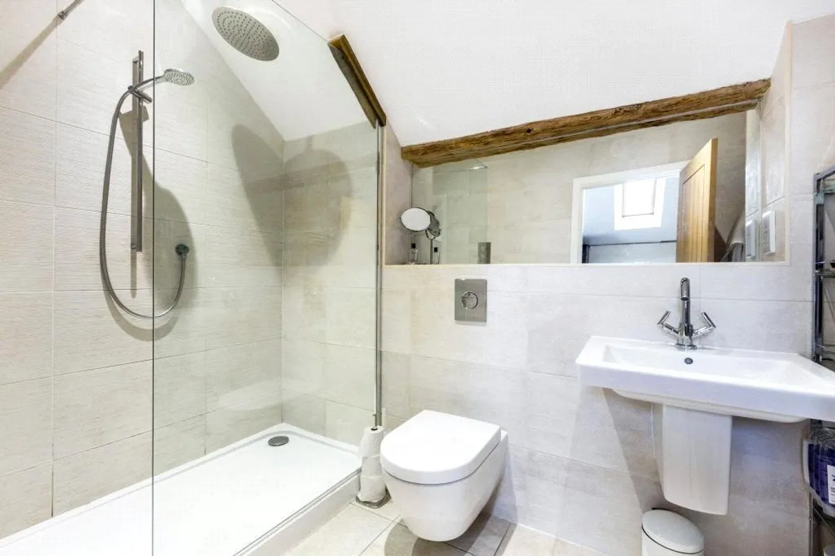 Rotherwick Barn, Bramley, RG26