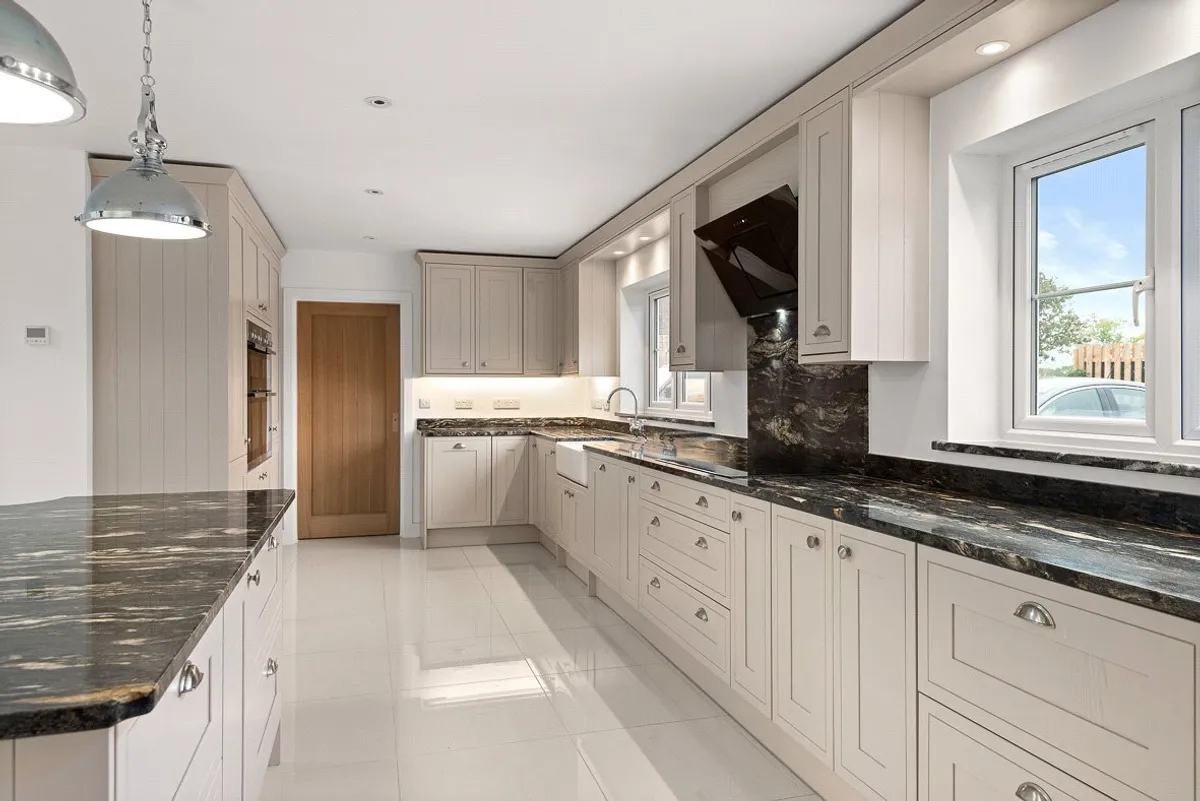 Baughurst Rd, Baughurst, RG26
