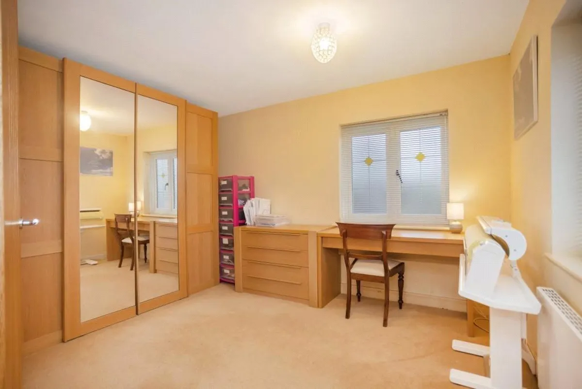 Hopton Garth, Lychpit, Basingstoke, RG24