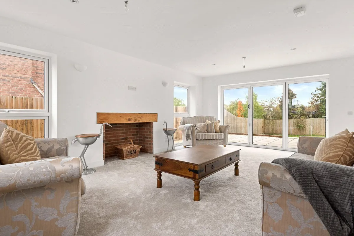 Baughurst Rd, Baughurst, RG26