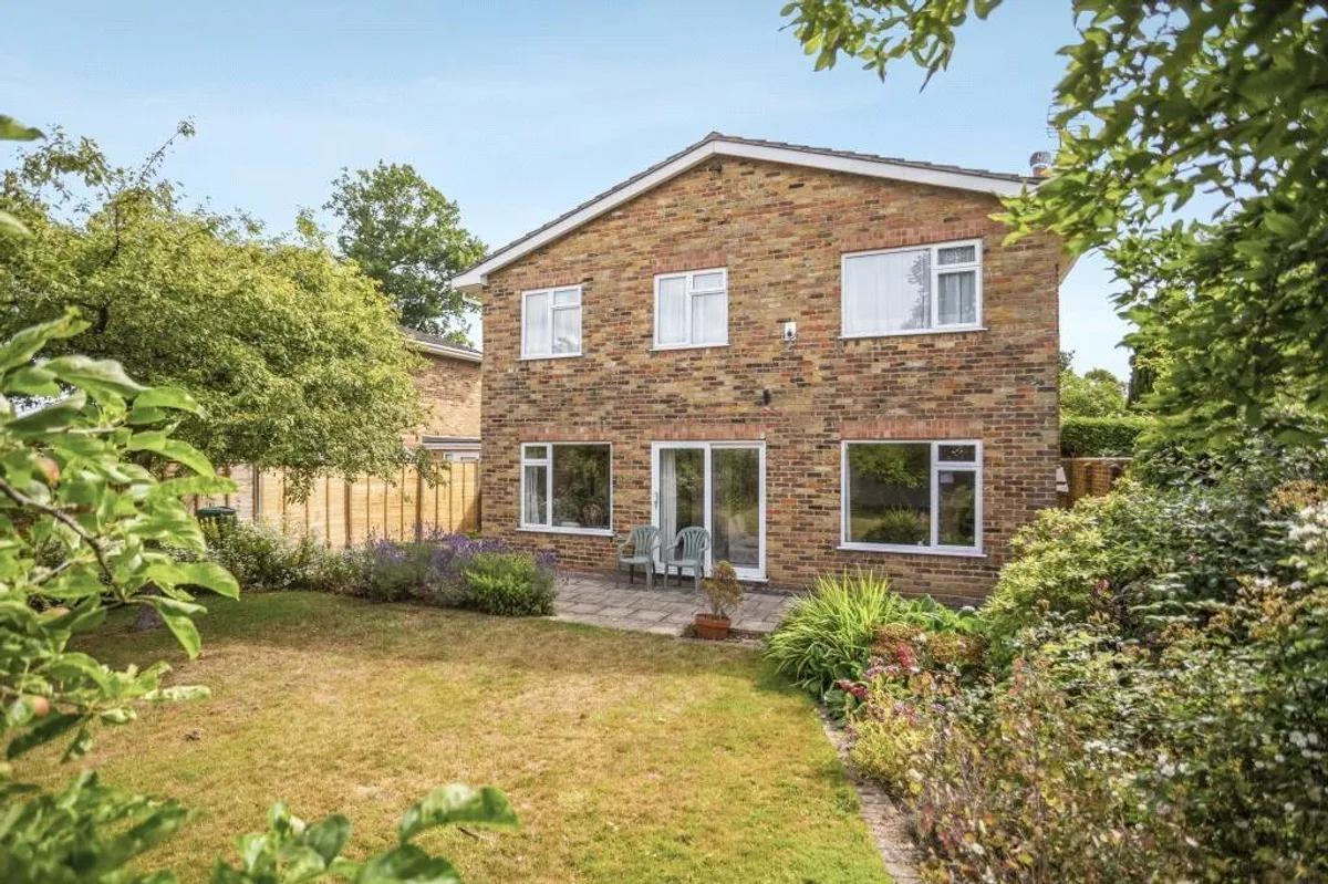 Impstone Road, Pamber Heath, RG26