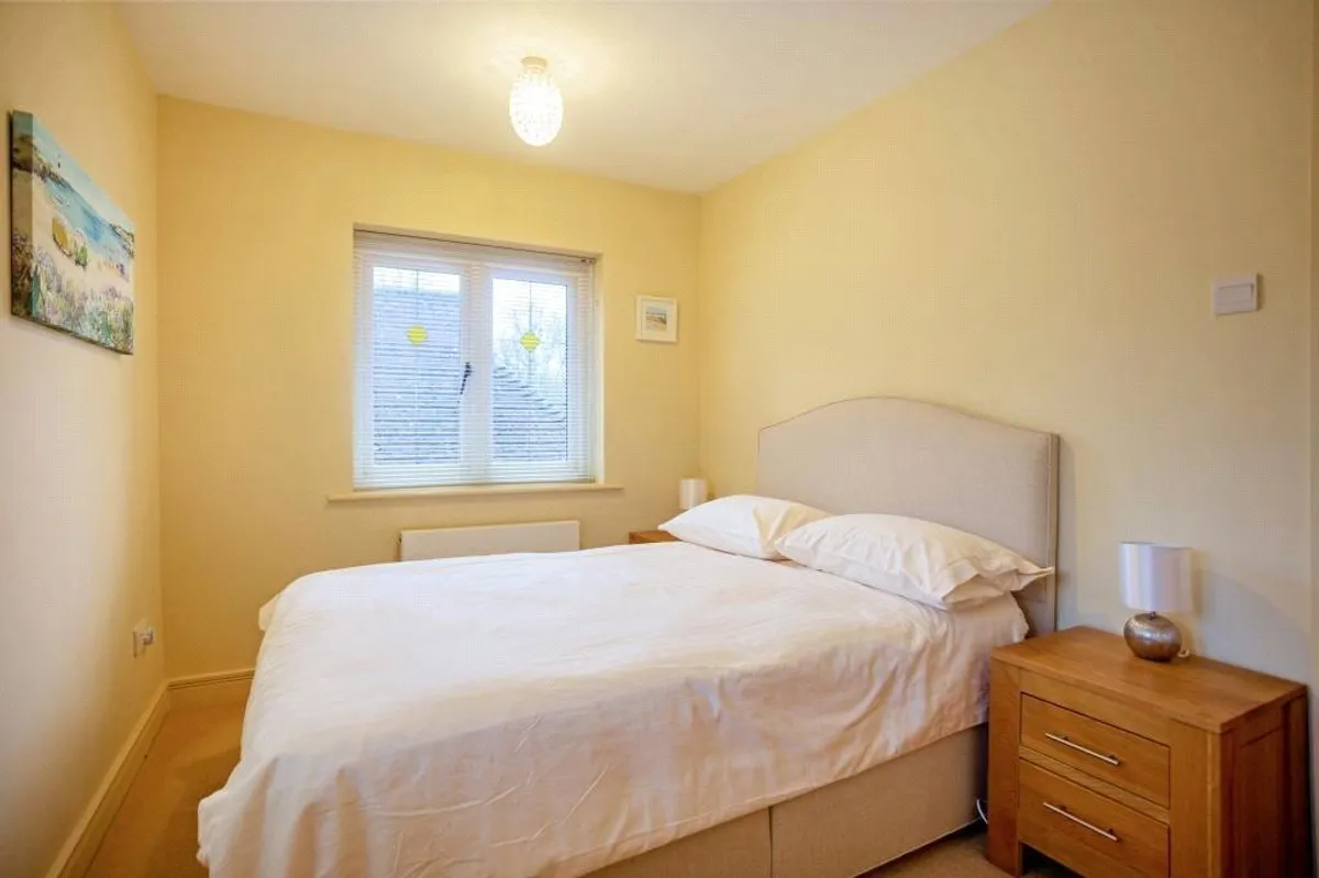 Hopton Garth, Lychpit, Basingstoke, RG24