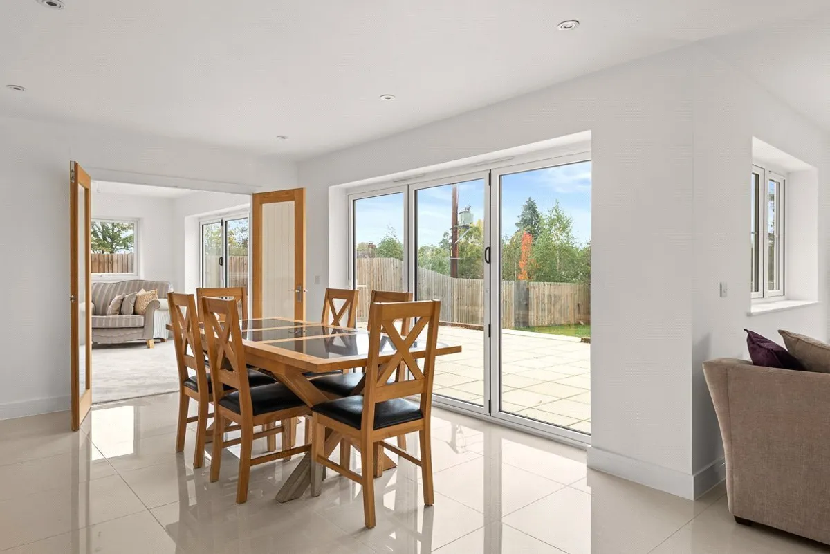 Baughurst Rd, Baughurst, RG26