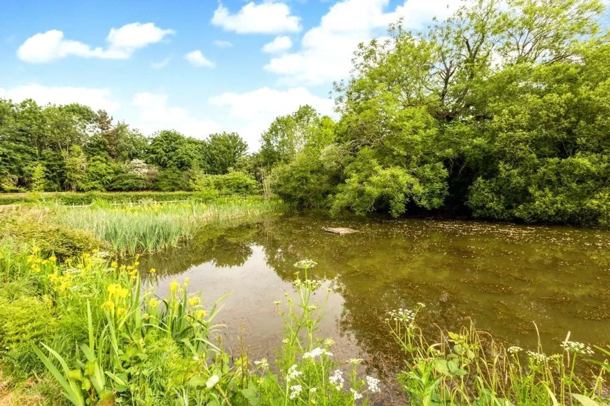 Rotherwick Barn, Bramley, RG26