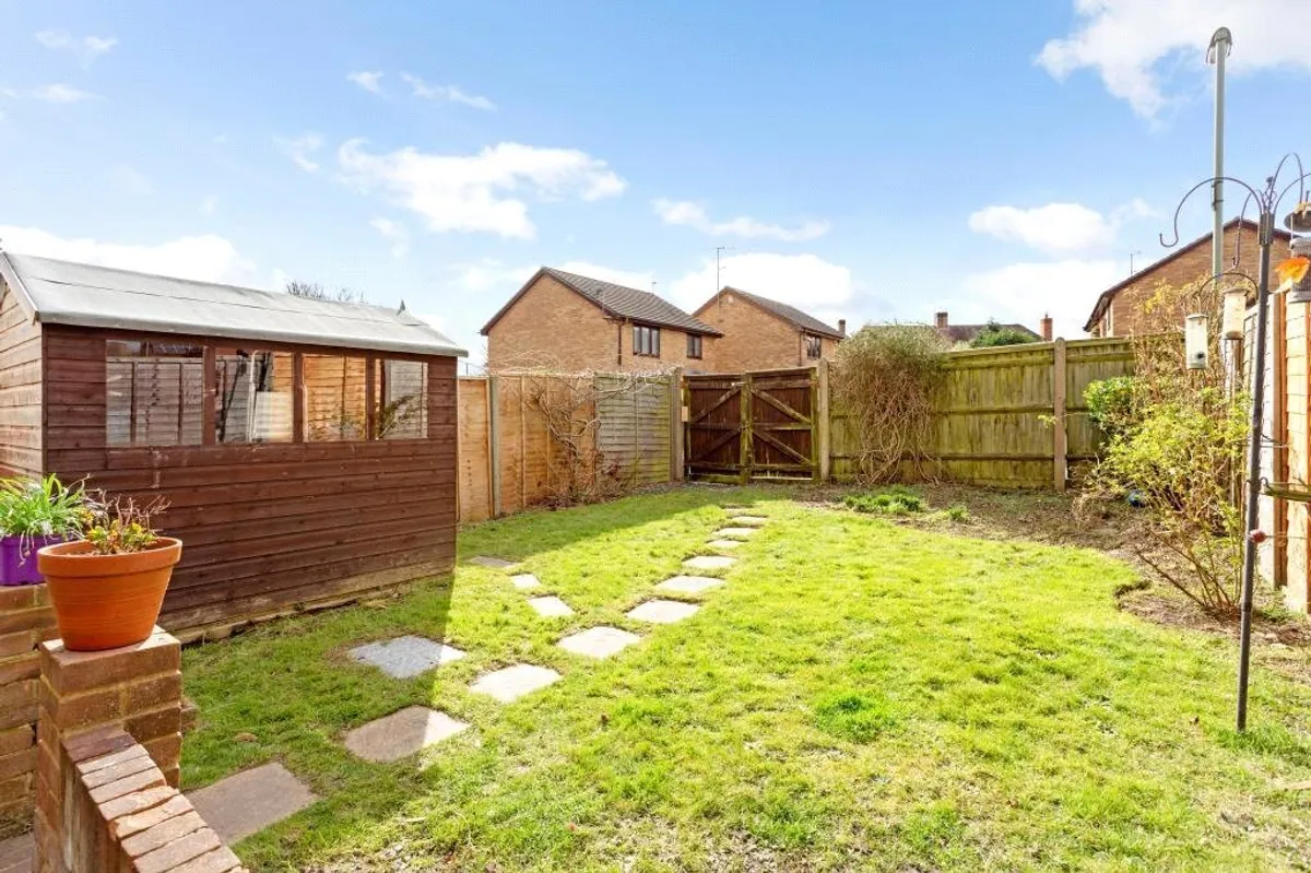 Wellington Terrace, Basingstoke, RG23