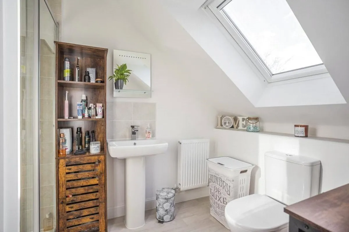 Blackmoor Drive, Basingstoke, RG24