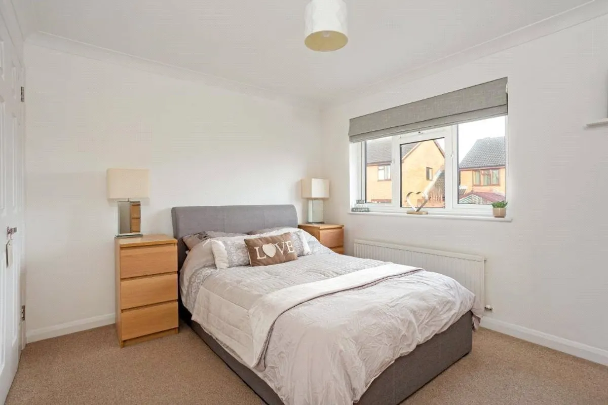 Saffron Close, Chineham, RG24
