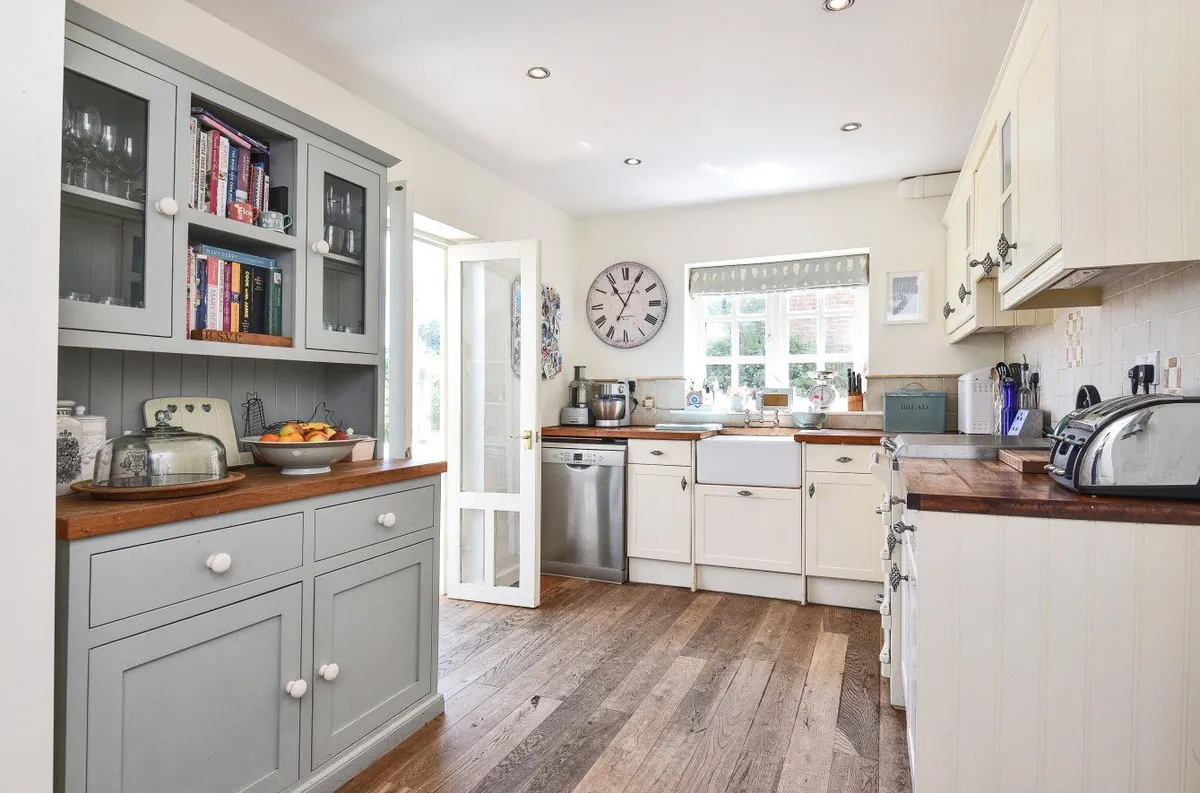 Weston Colley Cottage, Weston Colley, SO21