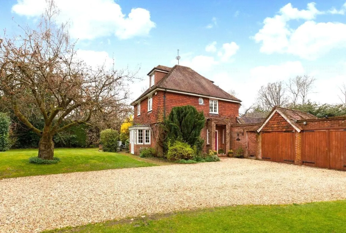 Skippetts Lane East, Basingstoke, RG21