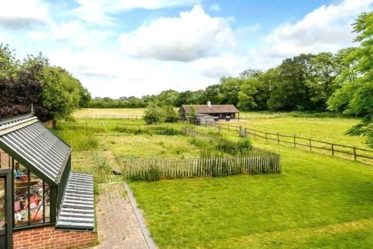 Little London, Tadley, Hampshire, RG26