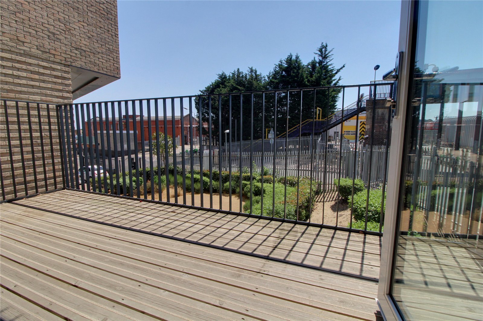 Hampden Road, London, N8 Image 2