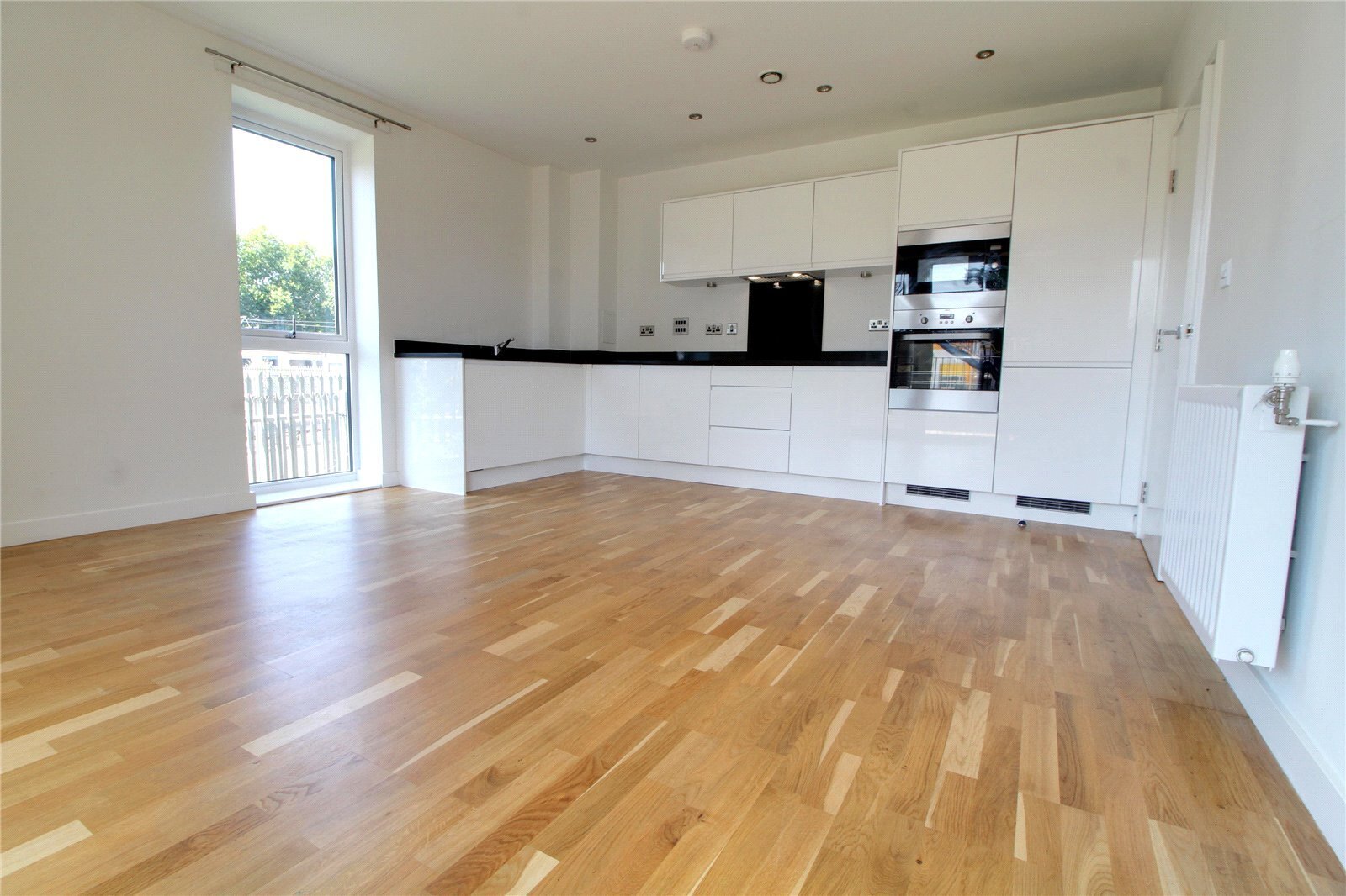 Hampden Road, London, N8 Image 5