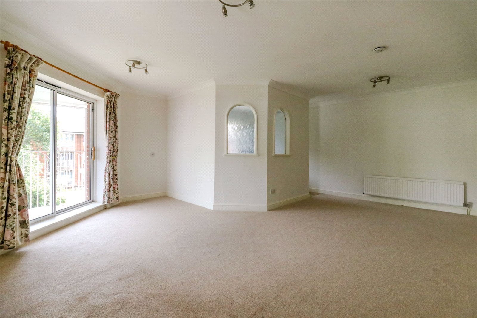 Cavell Drive, Enfield, Middlesex, EN2 Image 4