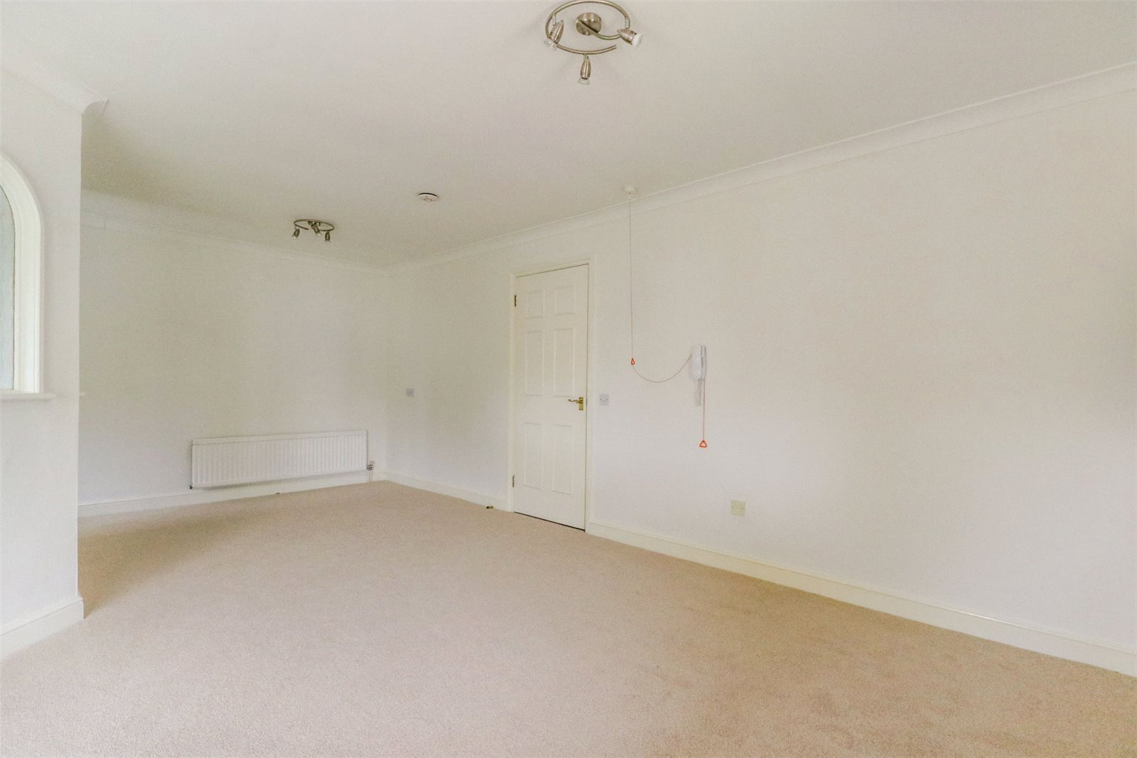 Cavell Drive, Enfield, Middlesex, EN2 Image 5